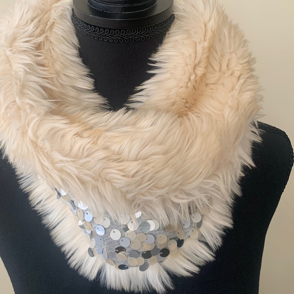 Loft Neck Warmer